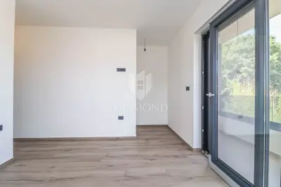 Semi-detached house in Medulin, pool and landscaped yard - 17