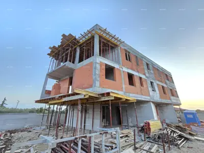 Stan, Pula Centar, prizemlje i vrt 50 m² - 18