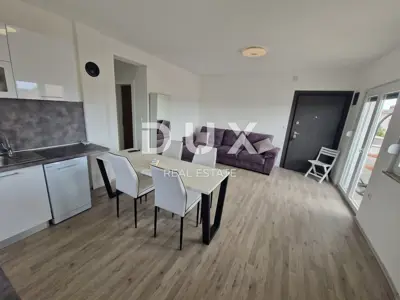 Apartment 68 m², Stara Novalja - furnished and equipped