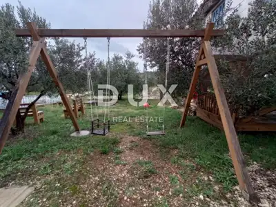 Landwirtschaftliches Anwesen, Zaton bei Šibenik - Olivenhain und Obstgarten - 10