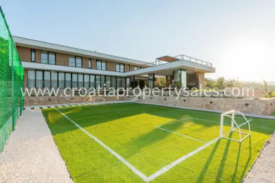 Vila 3 800 m², Makarska - panoramski pogled - 4