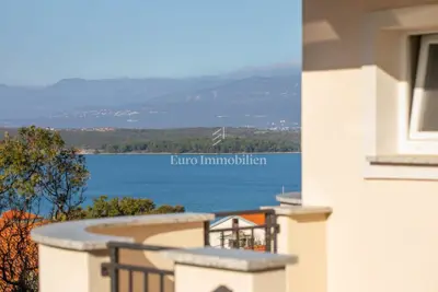 Kuća 266 m², Klimno na Krku - pogled na uvalu Soline