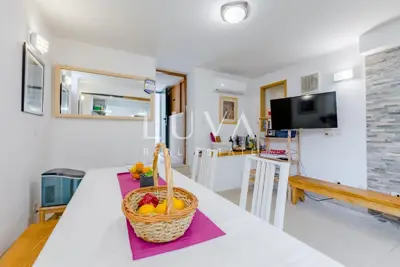 House 192 m², Varoš - pool and sauna in the center of Split - 6