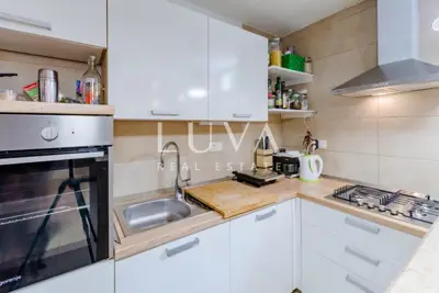 House 192 m², Varoš - pool and sauna in the center of Split - 16