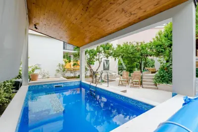 House 192 m², Varoš - pool and sauna in the center of Split - 3
