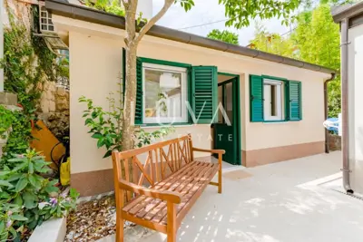 House 192 m², Varoš - pool and sauna in the center of Split - 8