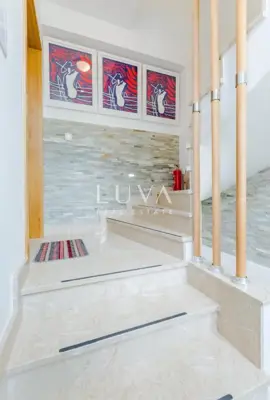 House 192 m², Varoš - pool and sauna in the center of Split - 15