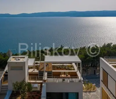Villa 300 m², Omiš - Panoramablick auf das Meer