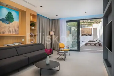 Omiš, luksuzna vila, bazen - 11