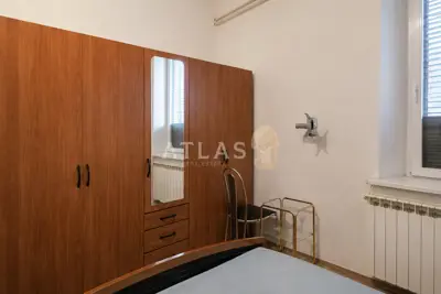 Rijeka, centar | trosoban stan sa dva balkona - 9