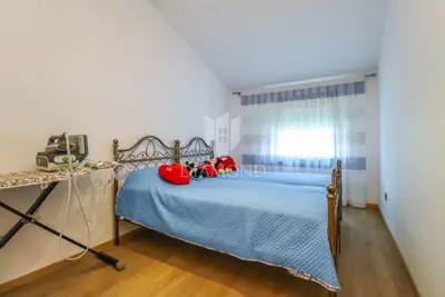 Zgrada u Puli, Centar - 3 stana i veliki podrum - 10