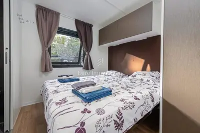 Kuća 163 m², Mandre - 1. red do mora i bazen - 22