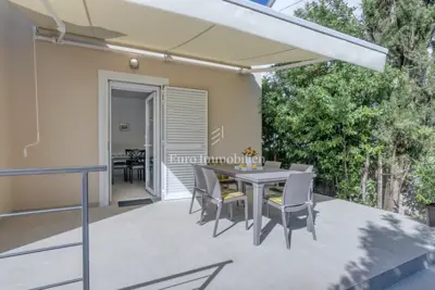 Stan 95 m², Kraljevica - dvoetažni, vrt i terasa - 10