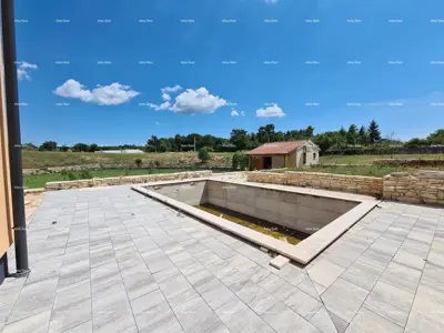 Haus, Svetvinčenat, Pool und Grundstück 1 036 m² - 2