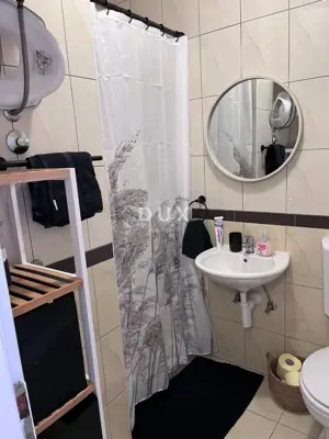 OTOK RAB, PALIT - Ground-floor apartment, 2 rooms + living room, yard, parking, boat - 3