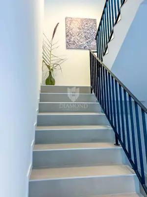Kuća 225 m², Rovinj - bazen i okućnica - 5