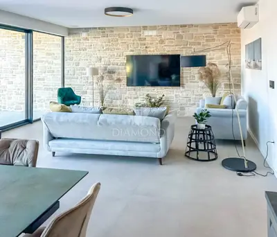 Kuća 225 m², Rovinj - bazen i okućnica - 4