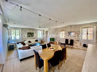 Wohnung, Brač, 220 m², 4 Zimmer, 670 000 € - 11