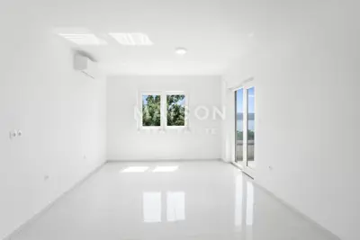 Apartment for sale in Crikvenica, 54 m²