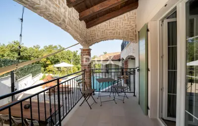 House 253 m², Vižinada - pool and sunbathing area - 6