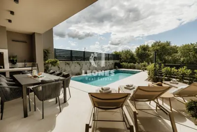 Semi-detached house in Tar, Vabriga - 700 m from the sea and pool - 8