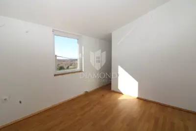 Kuća u Svetvinčentu, kamena i s okućnicom 195 m² - 9