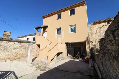 Kuća u Svetvinčentu, kamena i s okućnicom 195 m² - 12