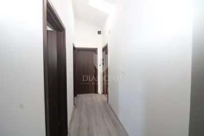 Kuća u Svetvinčentu, kamena i s okućnicom 195 m² - 7