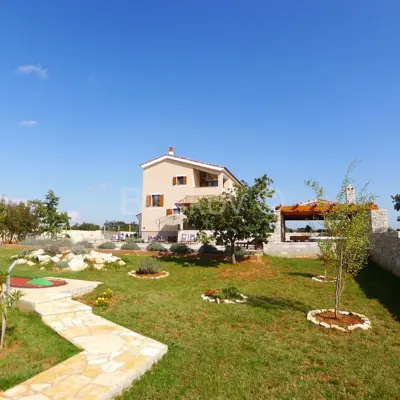 Villa 294 m², Štokovci bei Pula, beheizter Pool und Garten - 22