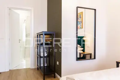 Najam, Stan, Centar, Trg kralja Tomislava, 5s, 160 m² - 6
