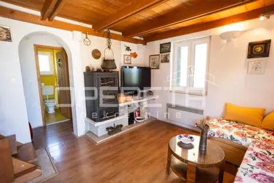Kuća 229 m², Sutivan na Braču, bazen i maslinik - 13