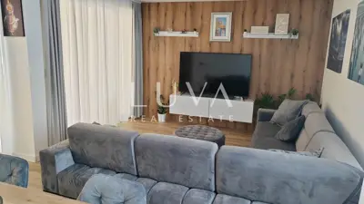 House 377 m², Kaštel Štafilić - 400 m from the sea - 2