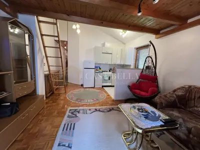 Wohnung zum Kauf in Crikvenica, 42 m²