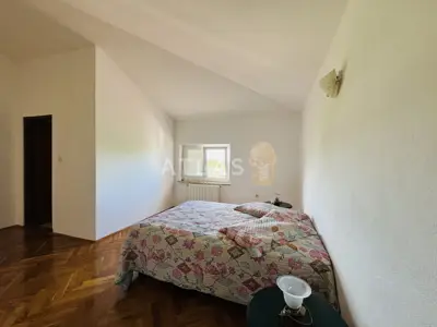 Kuća 364 m², Tar - stambeno-poslovna namjena - 18