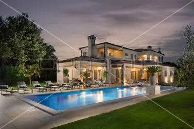House for sale in Rovinj, 372 m²