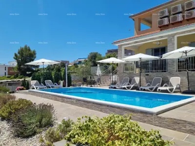 Kuća s bazenom, Medulin - pogled na more i mirna lokacija