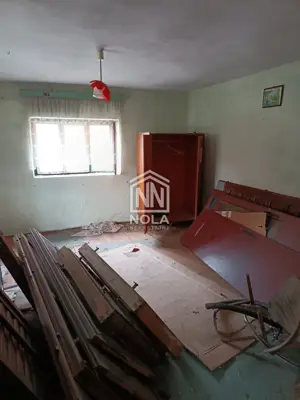 Haus 60 m², Cvetlin - zur Adaptierung oder zum Abriss - 6