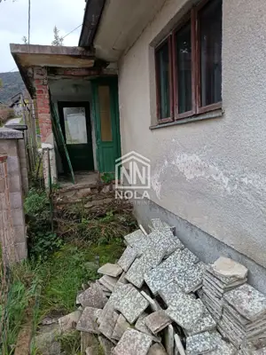 Haus 60 m², Cvetlin - zur Adaptierung oder zum Abriss - 5