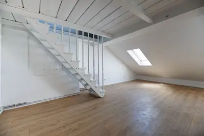 Stan 86 m², Sveti Duh, novouređen i svijetao - 3