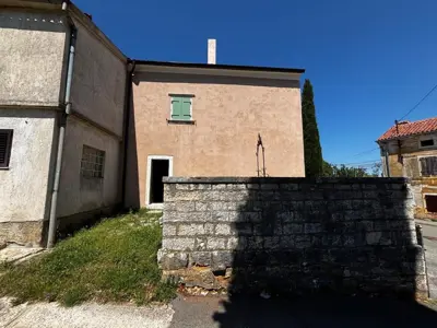 Steinhaus, Rovinjsko Selo, 82 m² und Hof 170 m² - 4