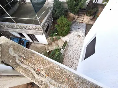 Grad Krk - Haus mit drei Wohnungen - 9