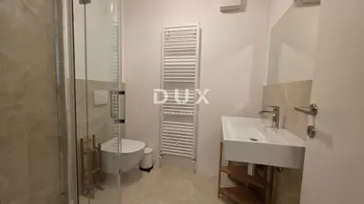 Haus 180 m², Funtana - 4 Schlafzimmer und 4 Badezimmer - 17