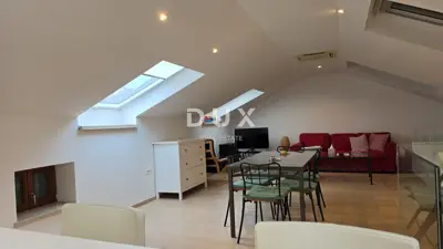 Haus 180 m², Funtana - 4 Schlafzimmer und 4 Badezimmer - 5