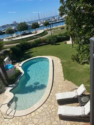 Villa 450 m², Umag - erste Reihe am Meer und freier Blick - 6