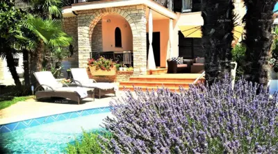Villa 450 m², Umag - erste Reihe am Meer und freier Blick - 3