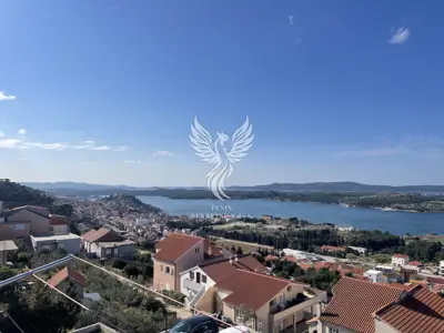 Apartment in Šibenik, Meterize, view of the channel and archipelago