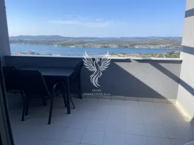 Wohnung in Šibenik, Meterize, Blick auf den Kanal und den Archipel - 5
