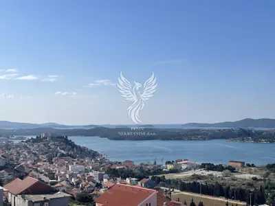Wohnung in Šibenik, Meterize, Blick auf den Kanal und den Archipel - 3