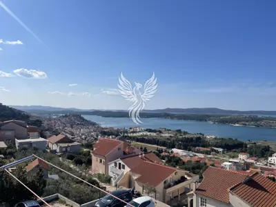 Wohnung in Šibenik, Meterize, Blick auf den Kanal und den Archipel - 4
