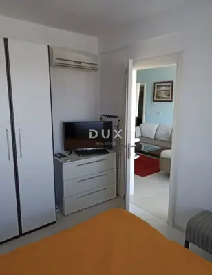 Apartment 52 m², Medulin - first row to the sea - 10